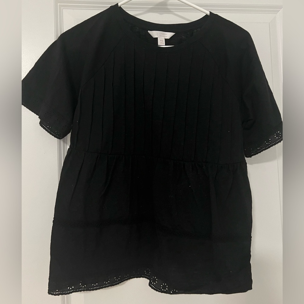 Lauren Conrad extra small black blouse
